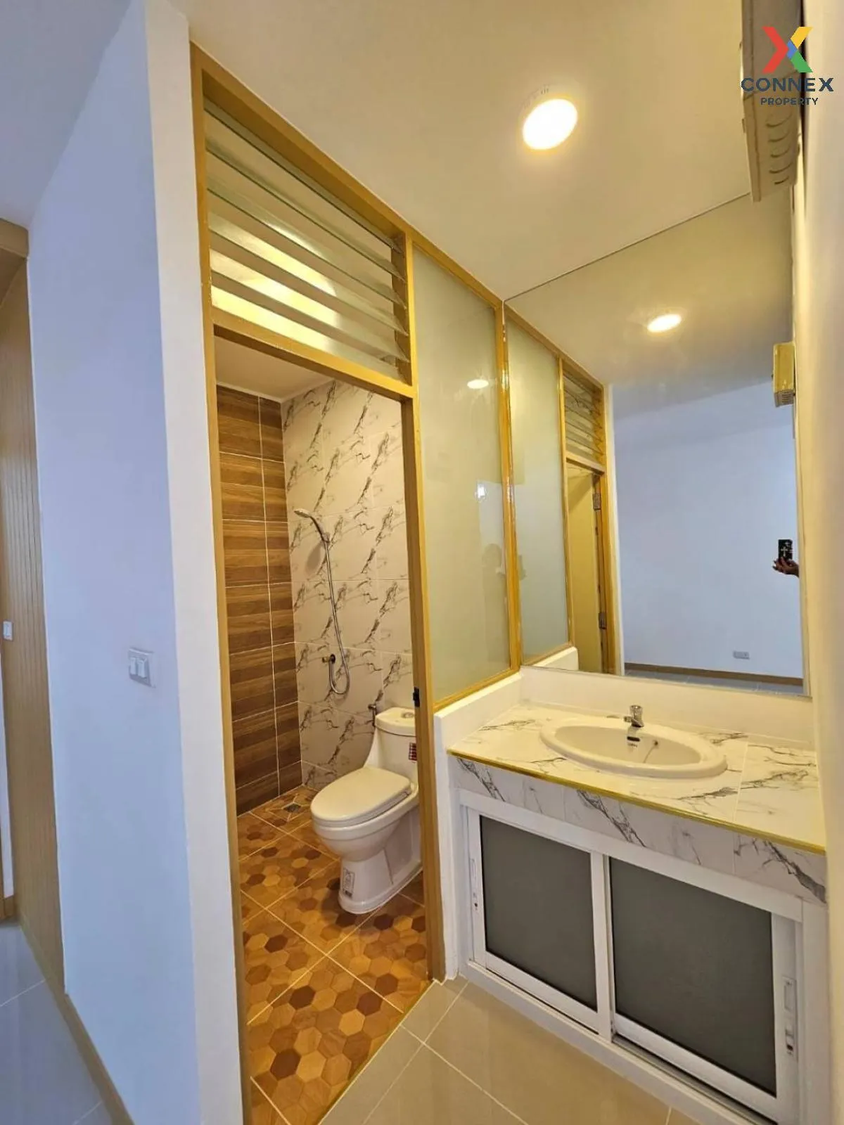 For Sale Townhouse/Townhome  , Sirarom Bang Bua Thong , newly renovated , Phimonrat , Bang Bua Thong , Nonthaburi , CX-100248