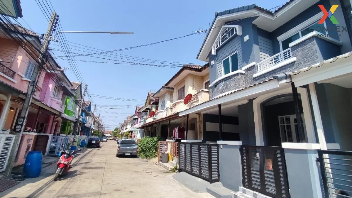 For Sale Townhouse/Townhome  , Warangkul Klong 3 , newly renovated , Lat Sawai , Lam Luk Ka , Pathum Thani , CX-100297