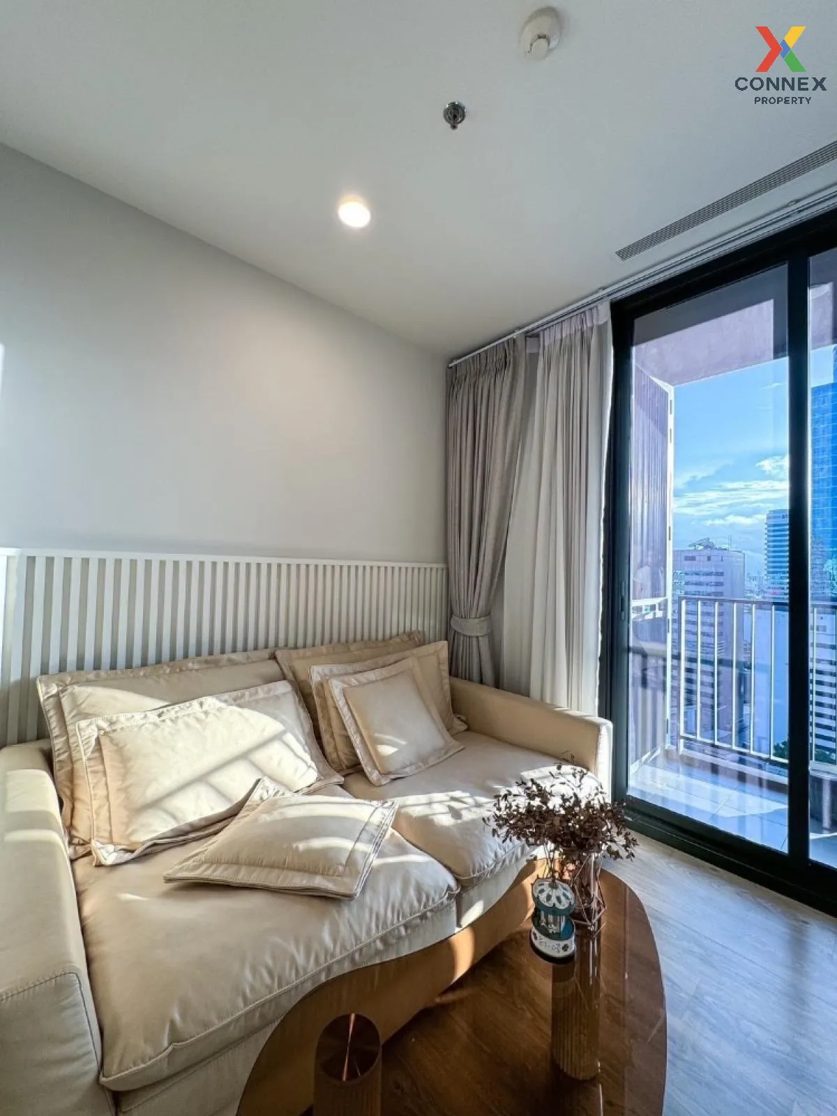 For Rent Condo , Oka Haus Sukhumvit 36 , BTS-Thong Lo , Khlong Tan , Khlong Toei , Bangkok , CX-100322