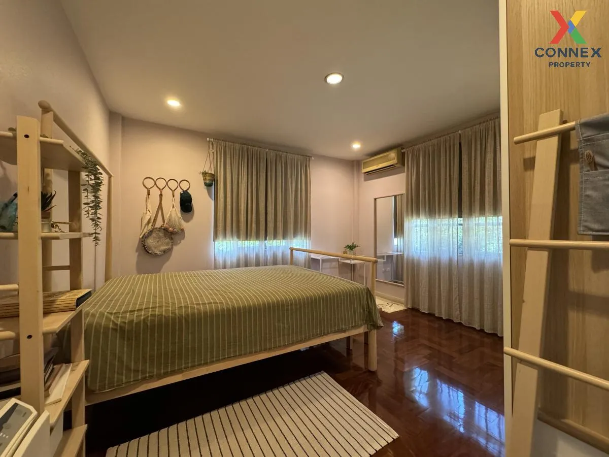 For Sale House , Manthana Wongwaen - Pinklao , corner unit , wide frontage , Plai Bang , Bang Kruai , Nonthaburi , CX-100335