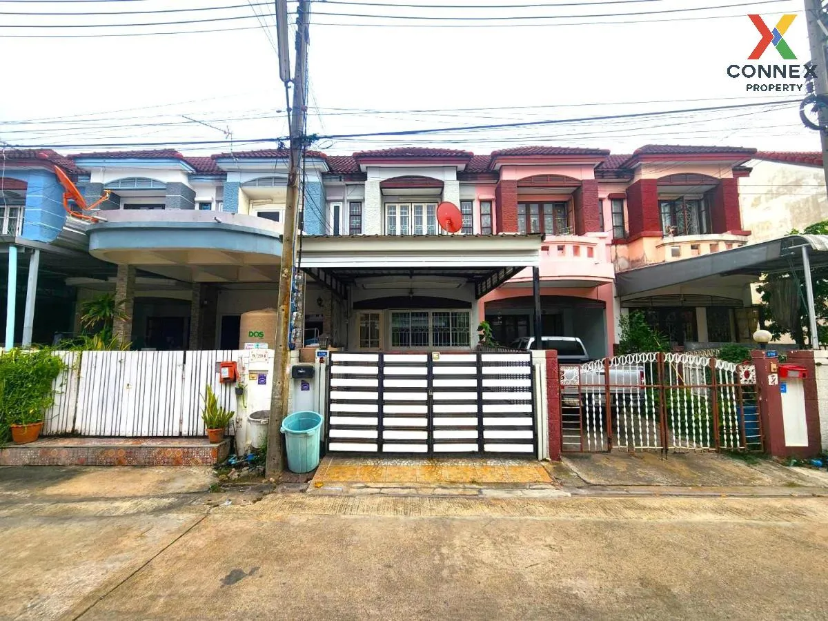 For Sale Townhouse/Townhome  , Baan Bussarin Pinklao , Krathum Lom , Sam Phran , Nakhon Pathom , CX-100497