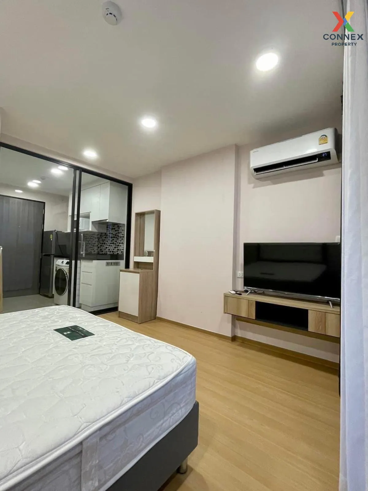 For Rent Condo , The Base Phetkasem , high floor , corner unit , MRT-Phetkasem 48 , Bang Wa , Phasi Charoen , Bangkok , CX-100549