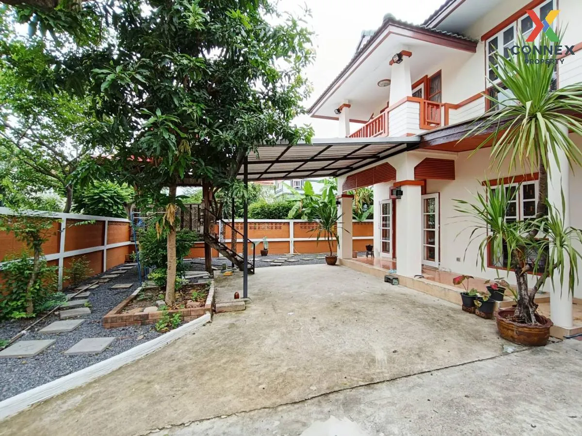 For Sale House , Baan Preecha Suwinthawong , Saen Saep , Min Buri , Bangkok , CX-100579