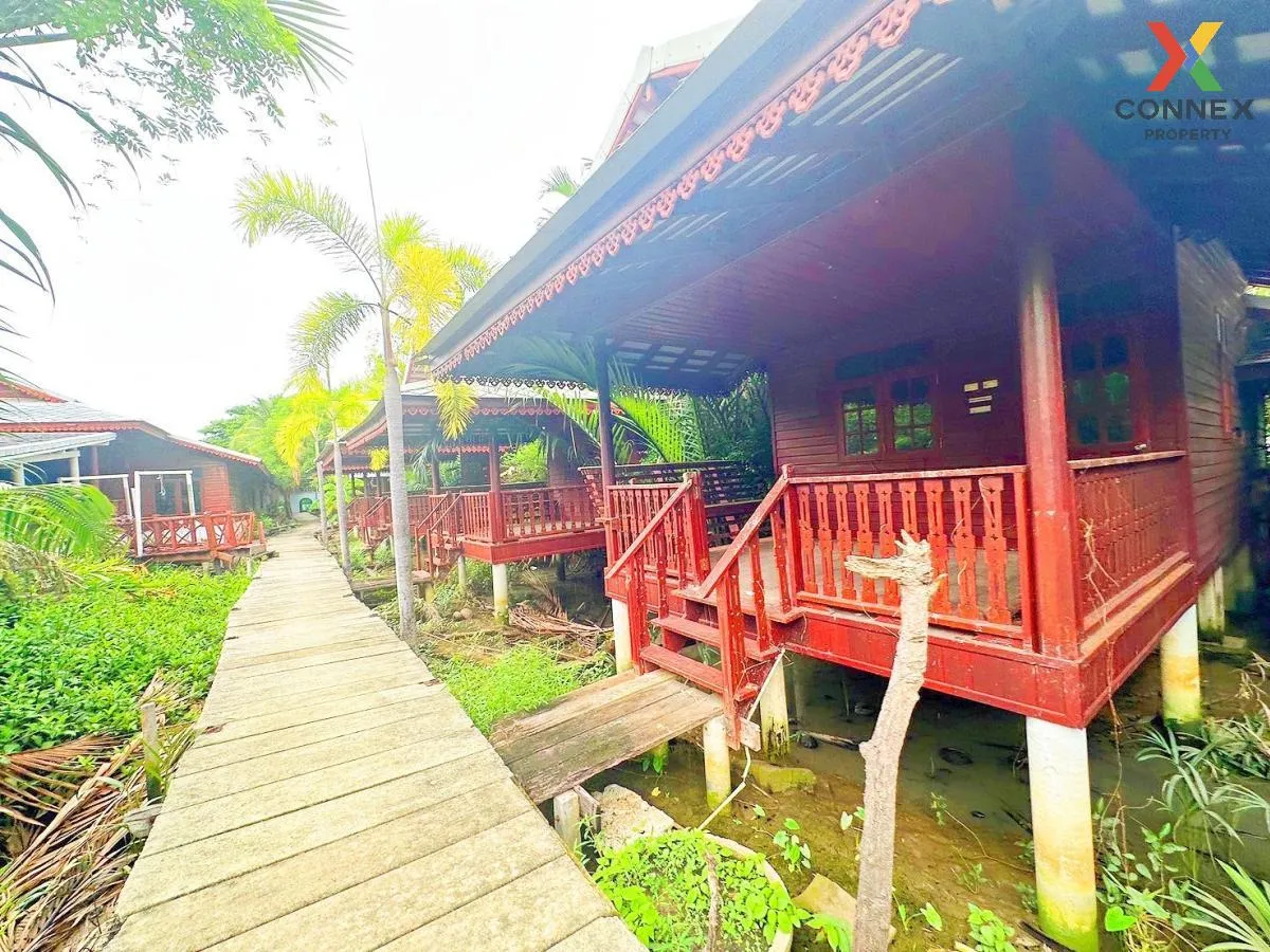 For Sale Resort next to Mae Klong River, Samuk Sakhon, near Chulamanee Temple. , river view , Suan Luang , Amphawa , Samut Songkhram , CX-100707 2