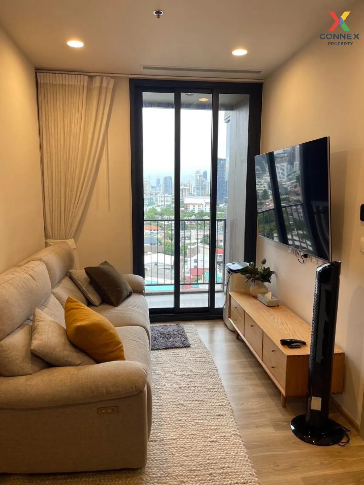 For Rent Condo , Oka Haus Sukhumvit 36 , BTS-Thong Lo , Khlong Tan , Khlong Toei , Bangkok , CX-100768 1