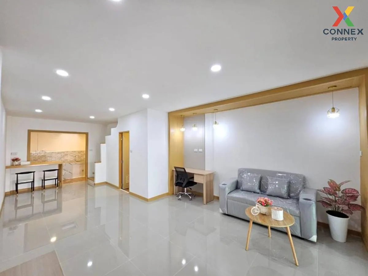 For Sale Townhouse/Townhome  , Baan Pichada , newly renovated , Phimonrat , Bang Bua Thong , Nonthaburi , CX-101072