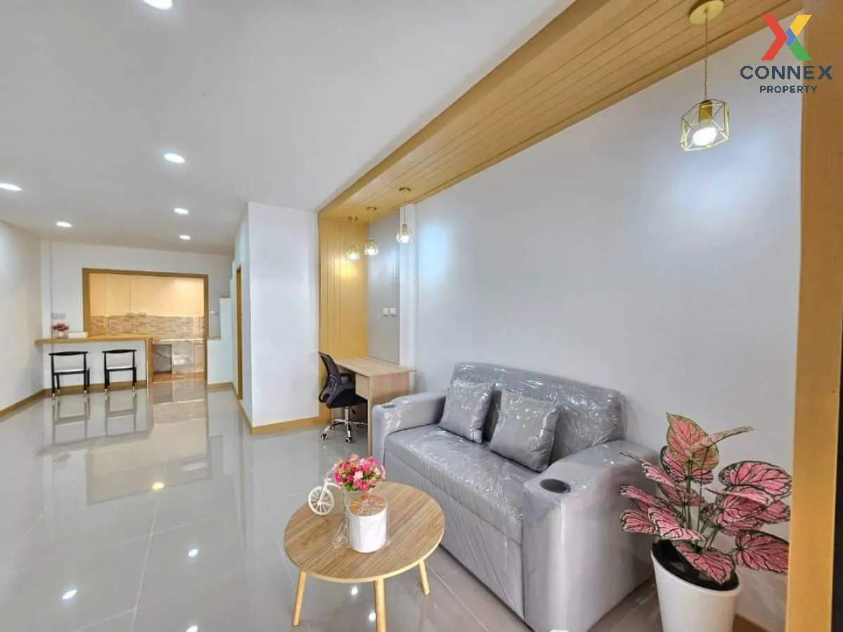 For Sale Townhouse/Townhome  , Baan Pichada , newly renovated , Phimonrat , Bang Bua Thong , Nonthaburi , CX-101072