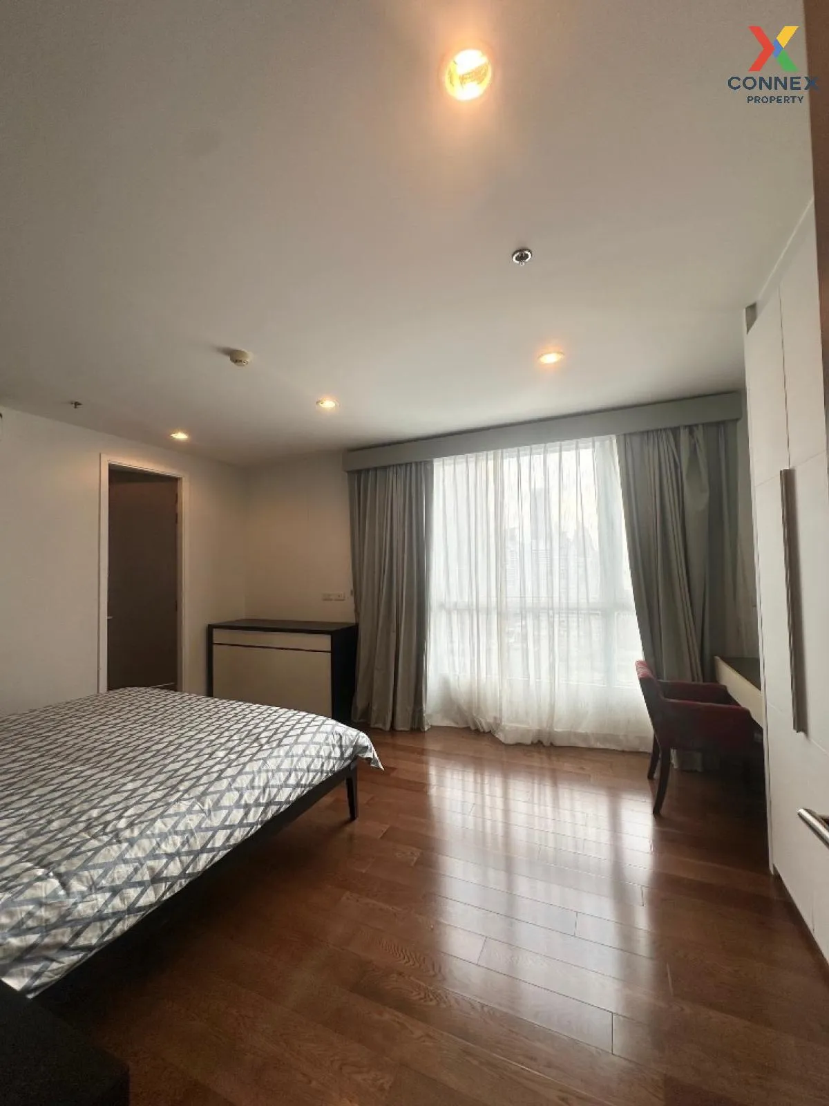 For Sale Condo , 15 Sukhumvit Residences , BTS-Nana , Khlong Toei Nuea , Watthana , Bangkok , CX-101277