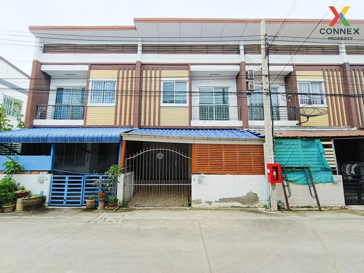 For Sale Townhouse/Townhome  , Saptawaee Village Prachauthit 90 , Na Kluea , Phra Samut Chedi , Samut Prakarn , CX-101376 1