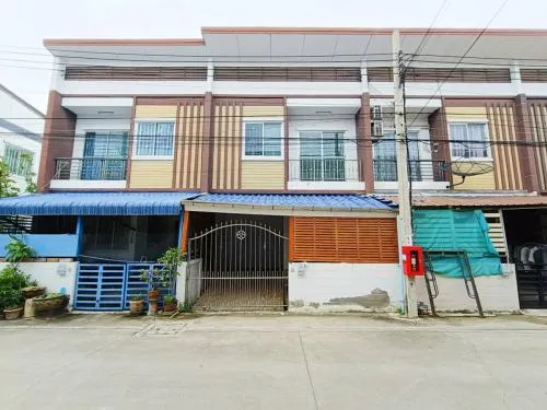 For Sale Townhouse/Townhome  , Saptawaee Village Prachauthit 90 , Na Kluea , Phra Samut Chedi , Samut Prakarn , CX-101376