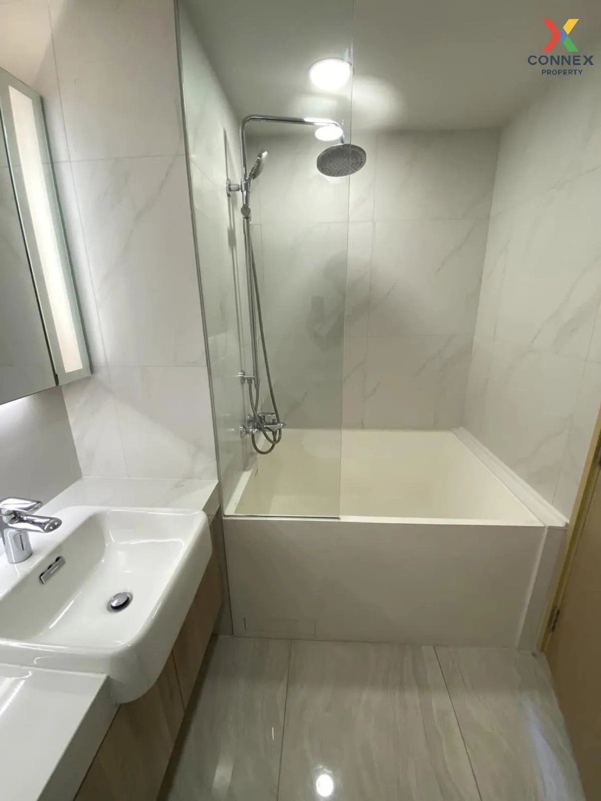 For Rent Condo , Walden Asoke , MRT-Sukhumvit , Khlong Toei Nuea , Watthana , Bangkok , CX-101474