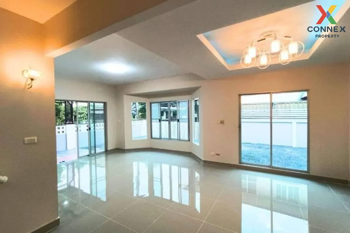 For Sale House , Prueklada Rangsit Klong 4 , Lat Sawai , Lam Luk Ka , Pathum Thani , CX-101475