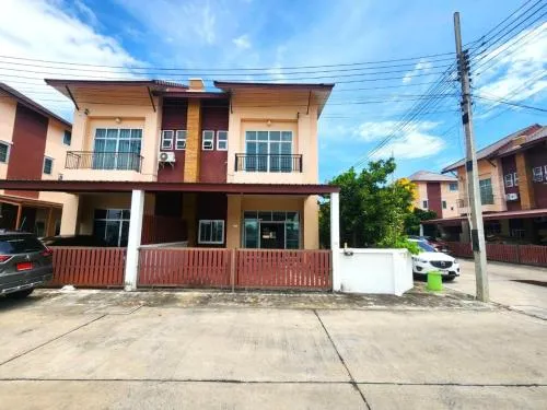 ขายบ้าน  ปิยวัฒน์ การ์เด้นวิลล์ หนองไม้แดง เมืองชลบุรี ชลบุรี CX-101517