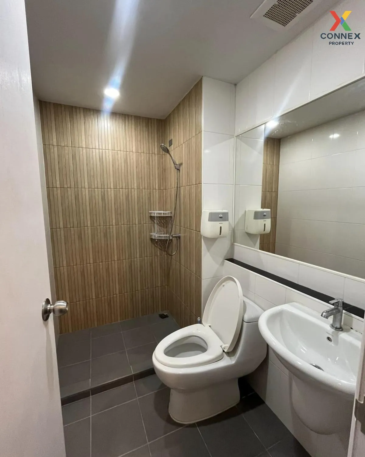 For Rent Condo , HI Sutthisan , MRT-Sutthisan , Sam Saen Nok , Huai Khwang , Bangkok , CX-101682