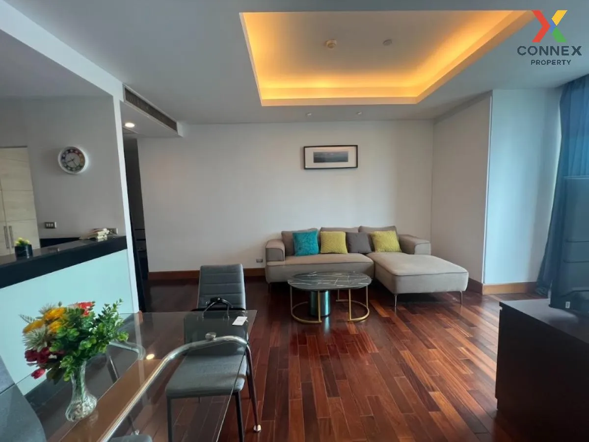 For Sale Condo , Sky Villas Sathorn , nice view , high floor , ne 1