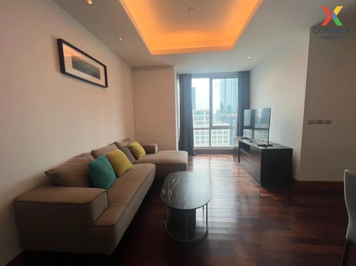 For Sale Condo , Sky Villas Sathorn , nice view , high floor , ne 2