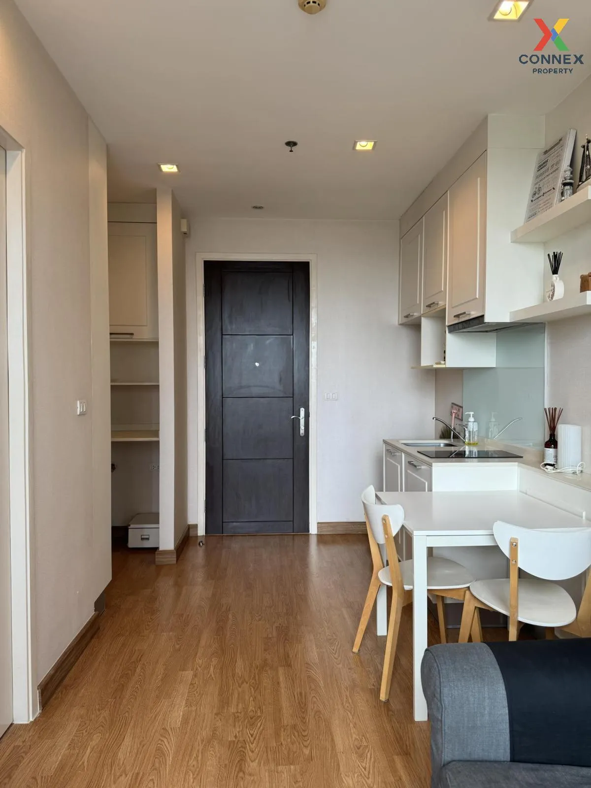 For Sale Condo , Q House Sukhumvit 79 , high floor , newly renovated , BTS-On Nut , Phra Khanong , Watthana , Bangkok , CX-101770 3