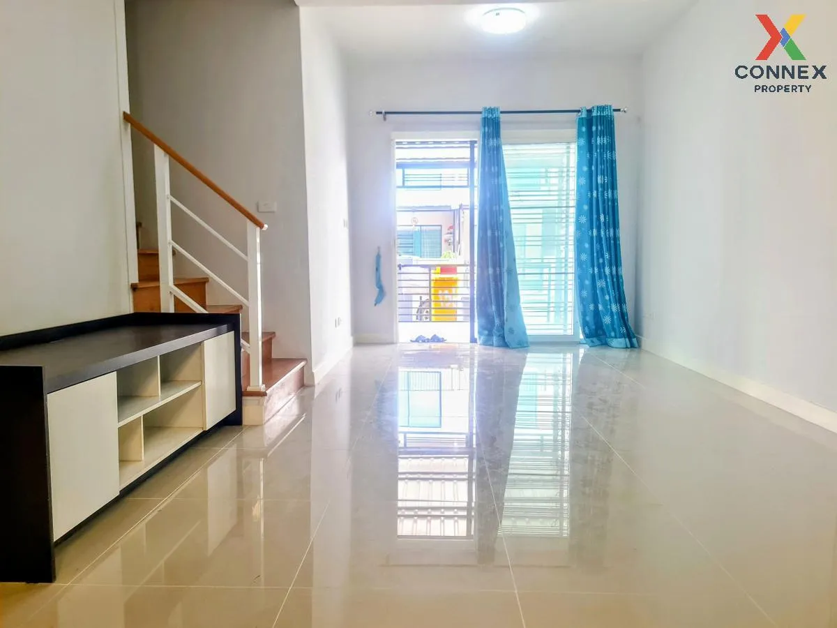 For Sale Townhouse/Townhome  , The Connect Suvarnabhumi 3 , newly renovated , Racha Thewa , Bang Phli , Samut Prakarn , CX-101857 4