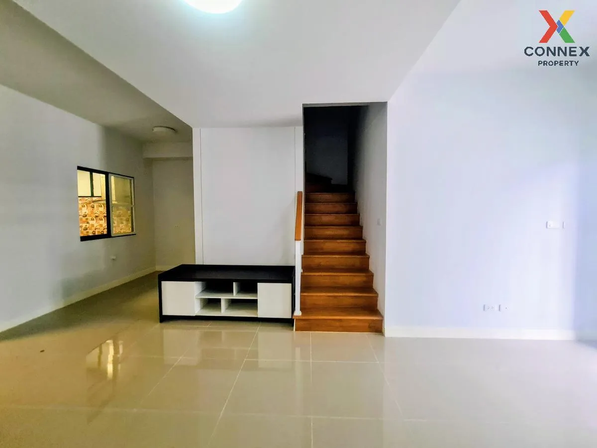 For Sale Townhouse/Townhome  , The Connect Suvarnabhumi 3 , newly renovated , Racha Thewa , Bang Phli , Samut Prakarn , CX-101857