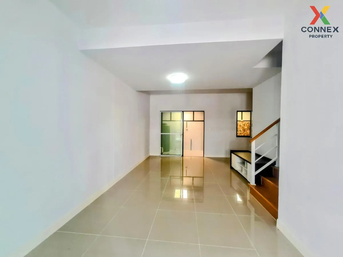 For Sale Townhouse/Townhome  , The Connect Suvarnabhumi 3 , newly renovated , Racha Thewa , Bang Phli , Samut Prakarn , CX-101857