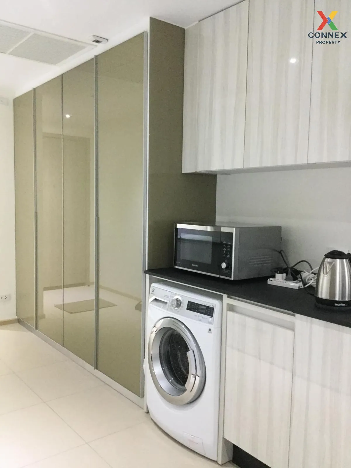 FOR SALE condo , HQ Thonglor , BTS-Thong Lo , Khlong Tan Nuea , Watthana , Bangkok , CX-10192