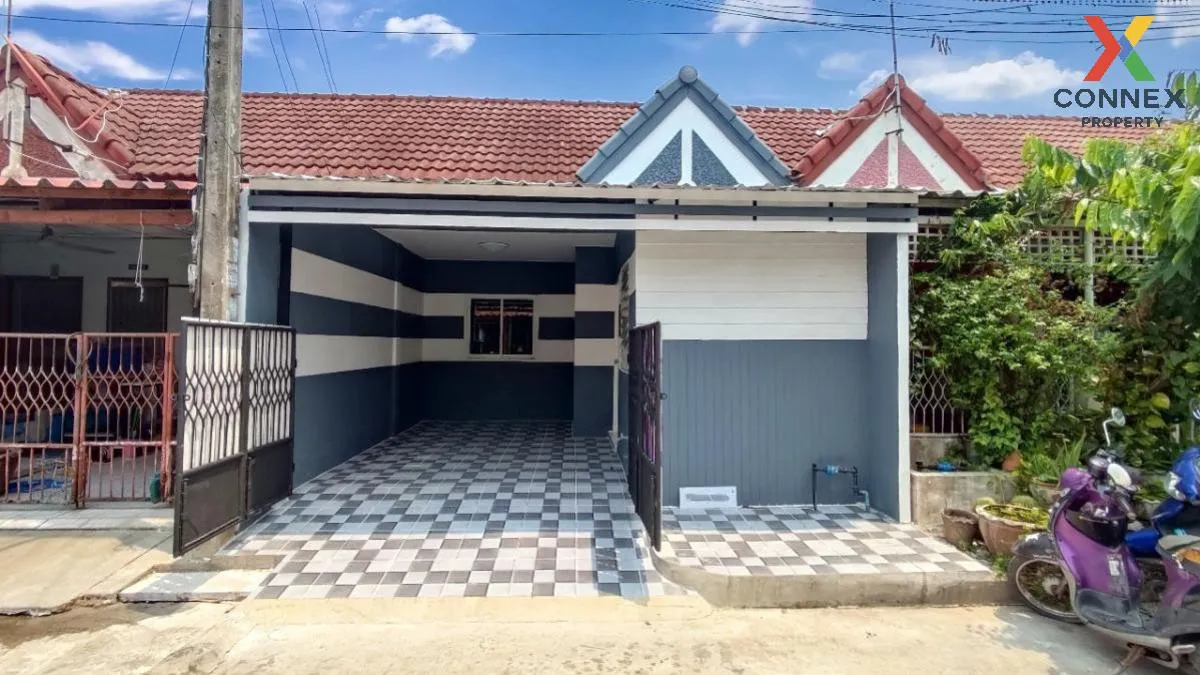 For Sale Townhouse/Townhome  , Baan Samphan Villa Lamlukka Klong 3 , newly renovated , Khu Khot , Lam Luk Ka , Pathum Thani , CX-101920 1