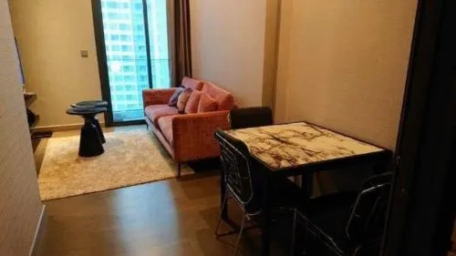 For Sale Condo , The Esse at Singha Complex , MRT-Phetchaburi , Bang Kapi , Huai Khwang , Bangkok , CX-101984