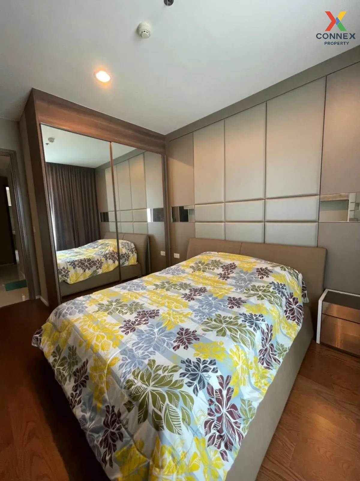 For Rent Condo , Menam Residences , BTS-Saphan Taksin , Wat Phraya Krai , Bang Kho Laem , Bangkok , CX-102318