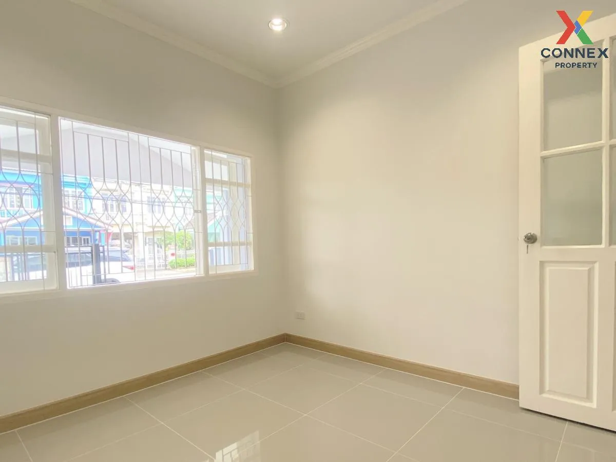 For Sale Townhouse/Townhome  , Budsarin Wongwaen-Rattanathibet , newly renovated , Phimonrat , Bang Bua Thong , Nonthaburi , CX-102355