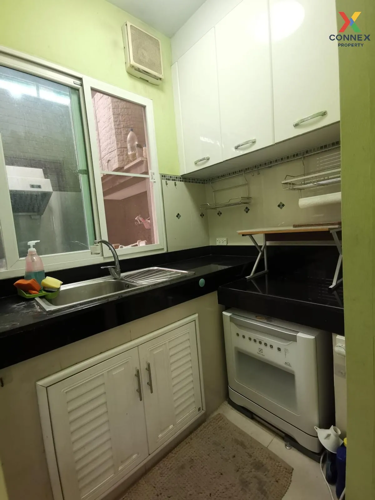 For Rent Townhouse/Townhome  , Baan Klang Krung Rama 3 , Chong Nonsi , Yannawa , Bangkok , CX-102398