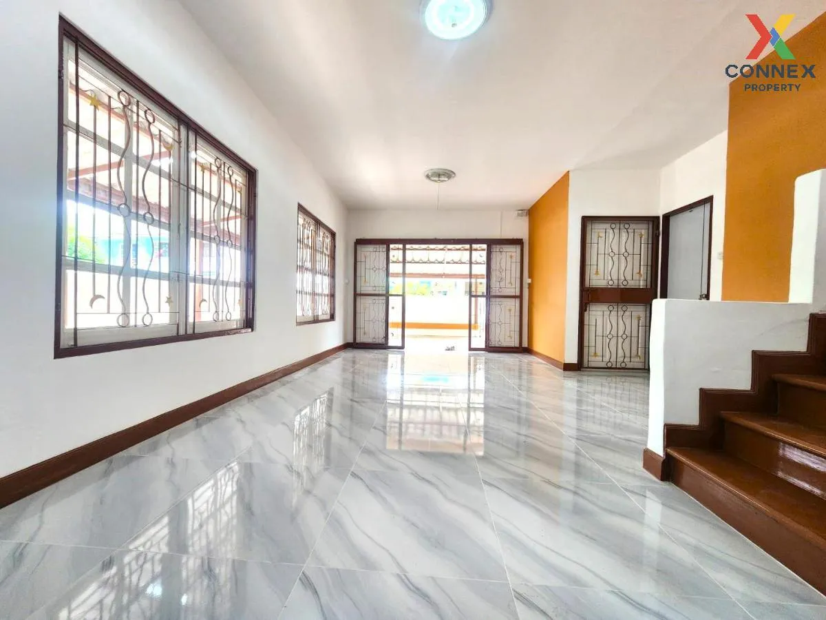 For Sale Townhouse/Townhome  , Baan Pruksa 8 , Lan Tak Fa , Nakhon Chai Si , Nakhon Pathom , CX-102524