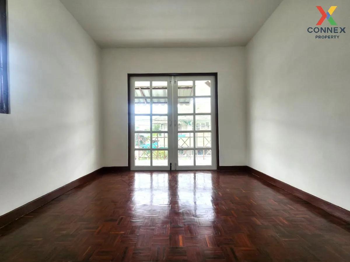 For Sale Townhouse/Townhome  , Baan Pruksa 8 , Lan Tak Fa , Nakhon Chai Si , Nakhon Pathom , CX-102524