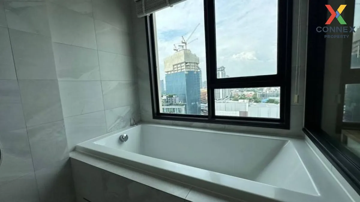 For Rent Condo , RHYTHM Ekkamai , BTS-Ekkamai , Khlong Tan Nuea , Watthana , Bangkok , CX-102664