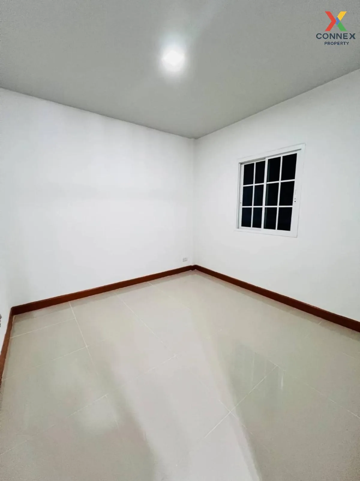 For Sale Townhouse/Townhome  , Piyawararom Klong 4 , newly renovated , Bueng Yitho , Thanyaburi , Pathum Thani , CX-102809