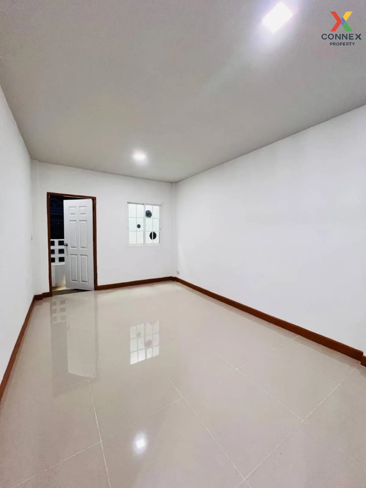 For Sale Townhouse/Townhome  , Piyawararom Klong 4 , newly renovated , Bueng Yitho , Thanyaburi , Pathum Thani , CX-102809