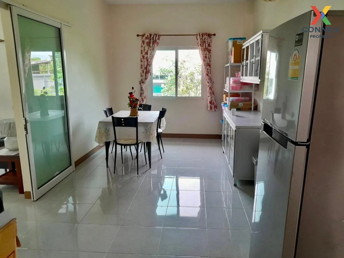 For Sale 2 houses situated on rai 1 of land , Nakhon Pathom , Sa Kathiam , mueang Nakhon Pathom , Nakhon Pathom , CX-102875