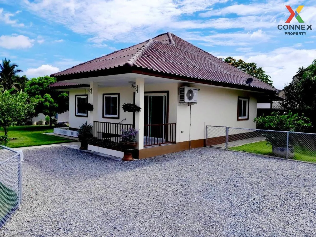 For Sale 2 houses situated on rai 1 of land , Nakhon Pathom , Sa Kathiam , mueang Nakhon Pathom , Nakhon Pathom , CX-102875