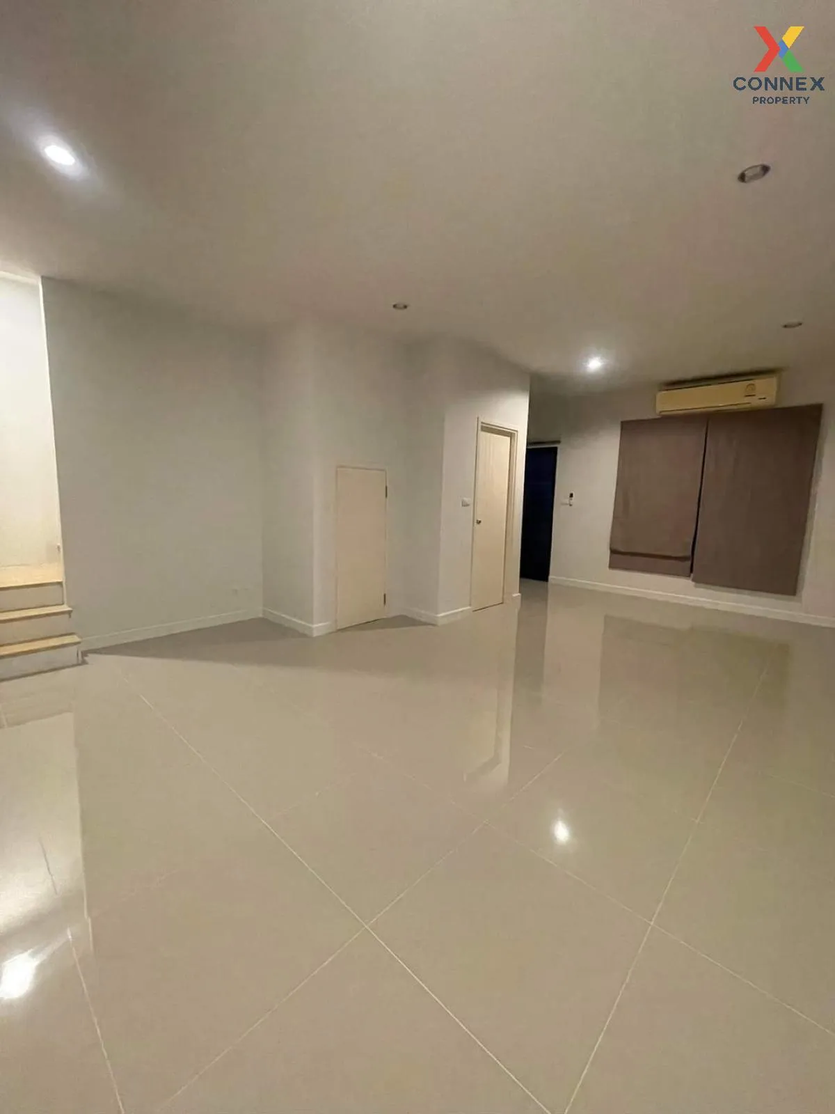 For Sale Townhouse/Townhome  , STORIES ONNUCH - WONGWAEN , Dok Mai , Prawet , Bangkok , CX-102877 3