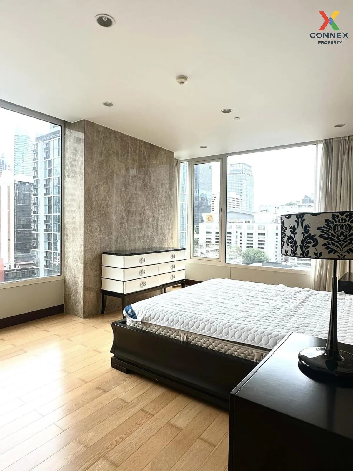 For Rent Condo , The Park Chidlom , BTS-Chit Lom , Lumpini , Pathum Wan , Bangkok , CX-102897 2