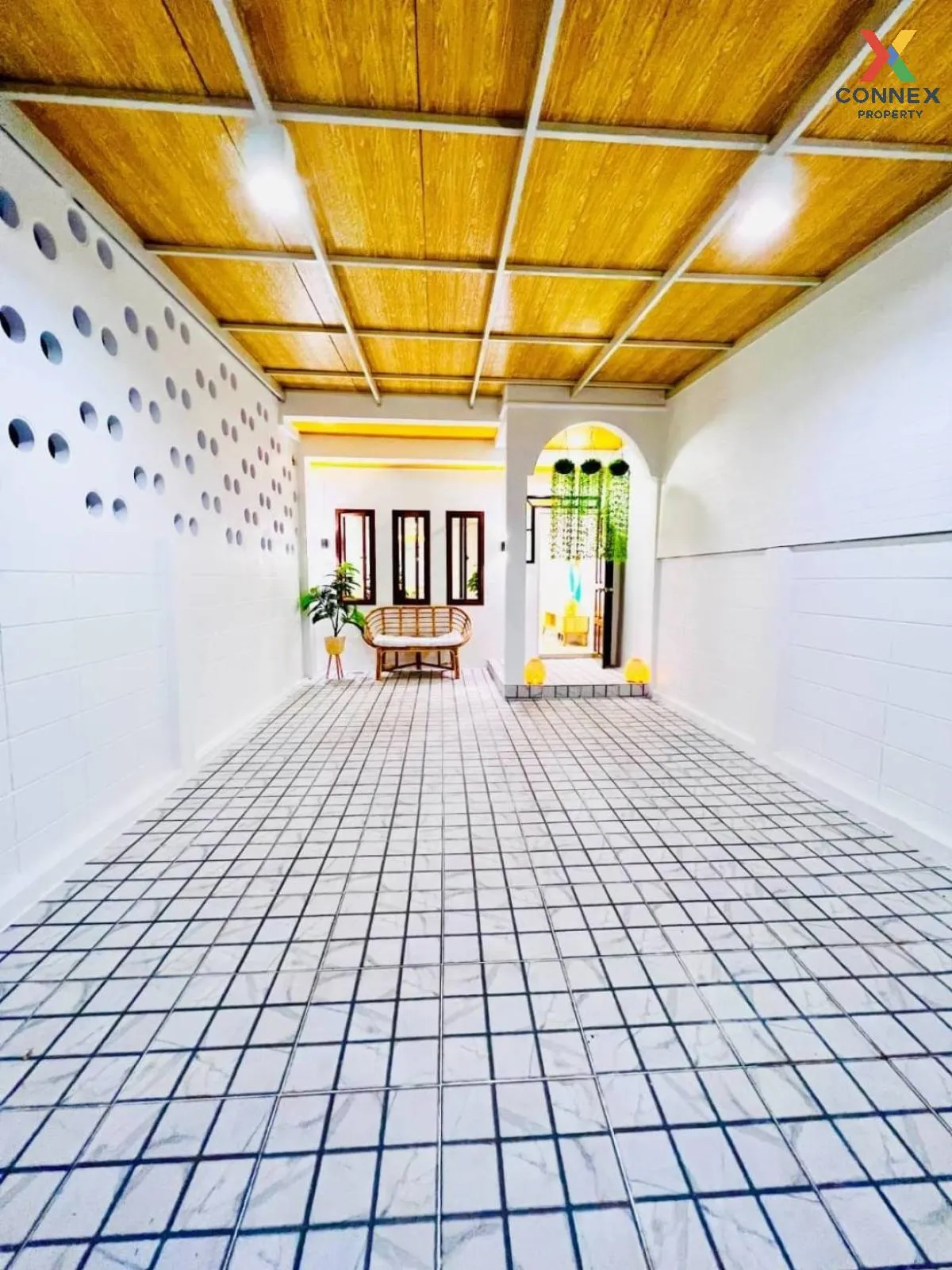 For Sale Townhouse/Townhome  , Baan Sinthong , newly renovated , Khlong Sam Prawet , Lat Krabang , Bangkok , CX-102969 2