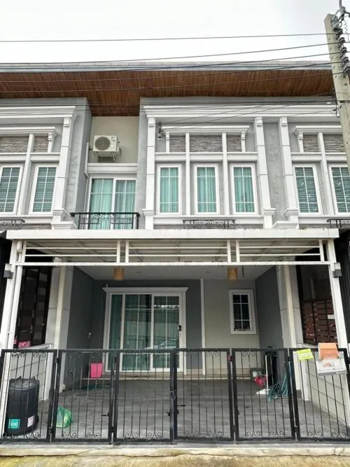 For Sale Townhouse/Townhome  , Golden Town Bangna-Suanluang , Dok Mai , Prawet , Bangkok , CX-103074