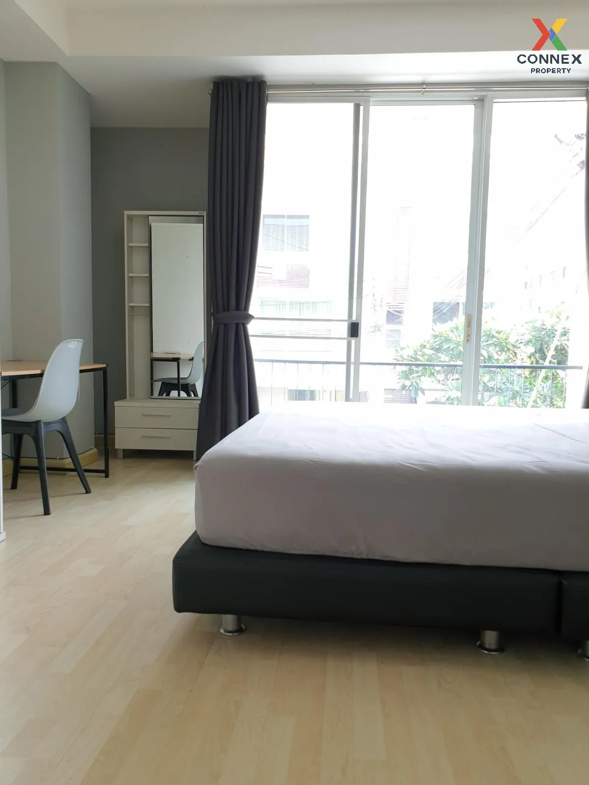 For Rent Townhouse/Townhome  , Thanapat Haus Sathorn - Narathiwas , Chong Nonsi , Yannawa , Bangkok , CX-103185