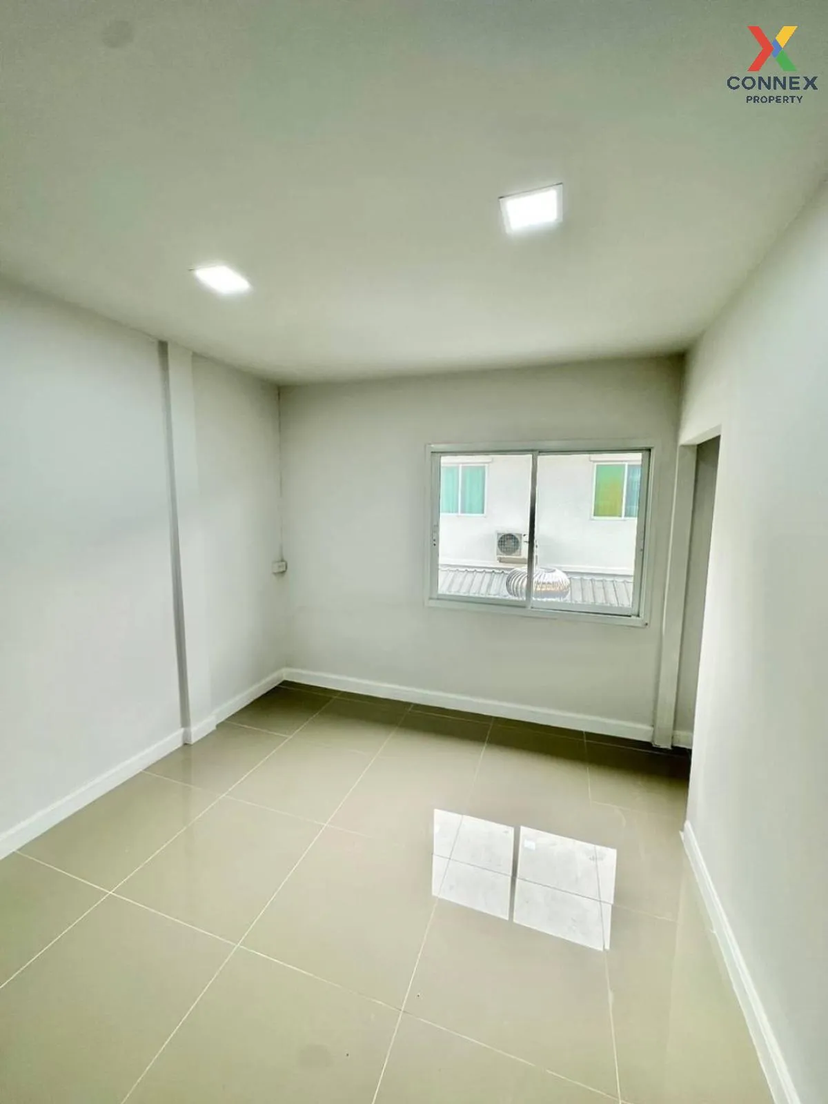 For Sale Townhouse/Townhome  , Phettanee , Bang Si Mueang , Mueang Nonthaburi , Nonthaburi , CX-103354