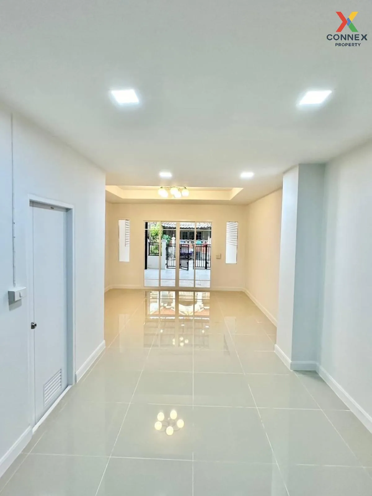 For Sale Townhouse/Townhome  , Phettanee , Bang Si Mueang , Mueang Nonthaburi , Nonthaburi , CX-103354