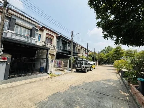 For Sale Townhouse/Townhome  , Parichat Village 345 , Bang Khu Wat , Mueang Pathum Thani , Pathum Thani , CX-103656