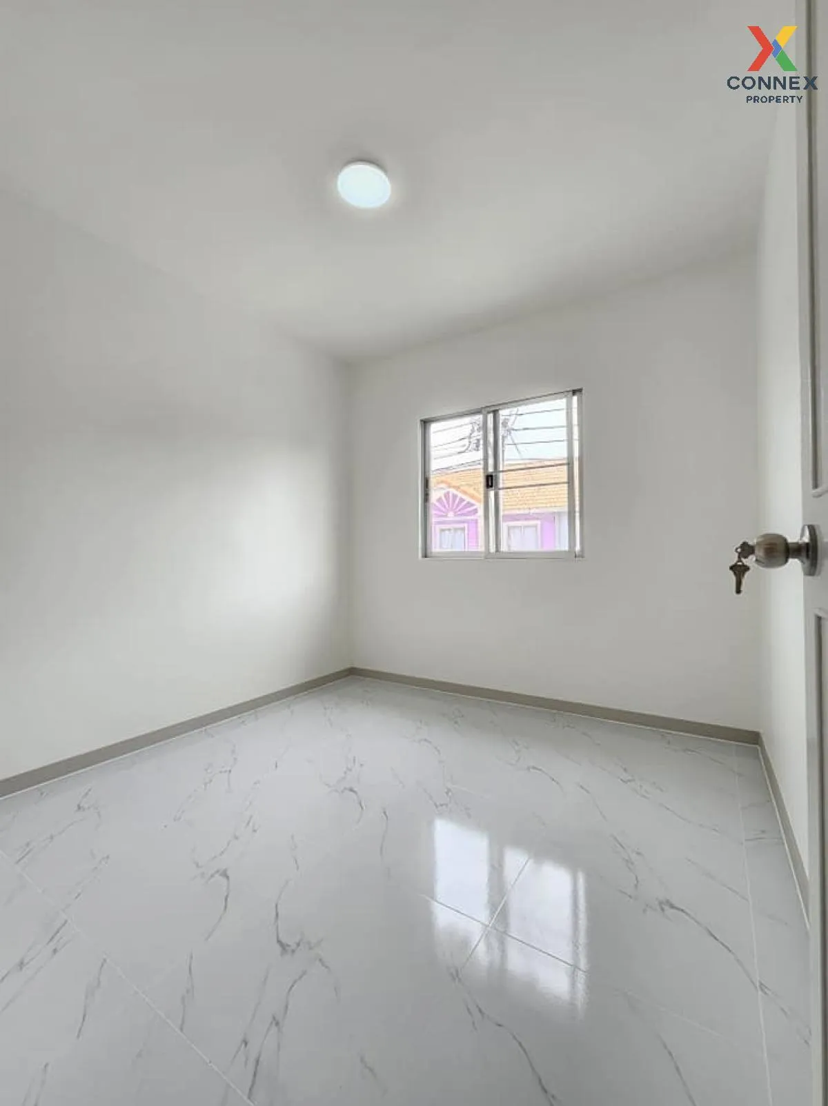 For Sale Townhouse/Townhome  , Baan Pruksa 33 Bangbuathong , nice view , Bang Khu Rat , Bang Bua Thong , Nonthaburi , CX-103792