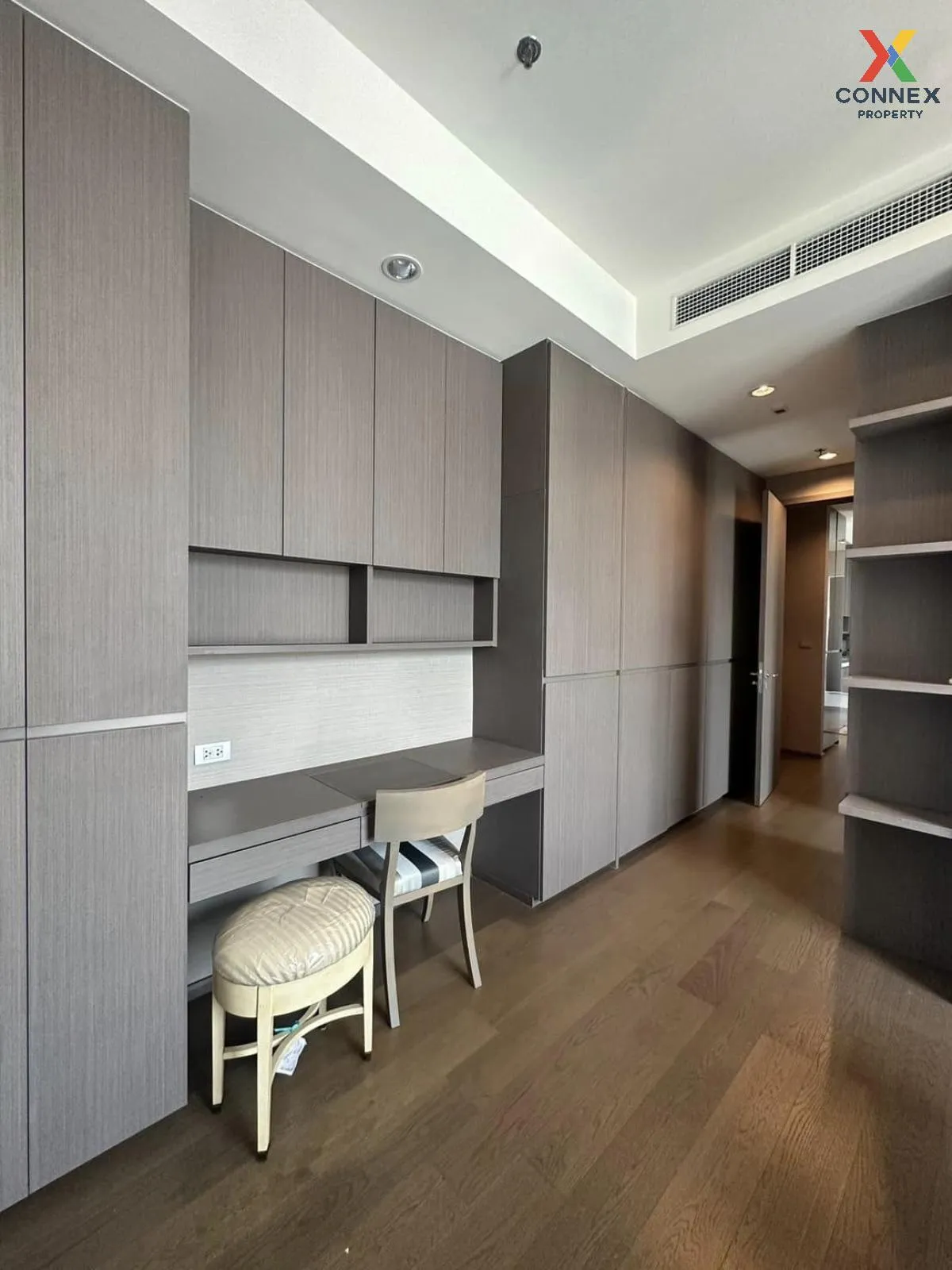 For Sale Condo , The Diplomat Sathorn , BTS-Surasak , Silom , Bang Rak , Bangkok , CX-103831 2