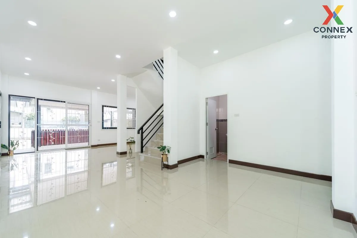 For Sale House , Baan Subthanee 5 Rangsit-Klong 9 , Lam Phak Kut , Thanyaburi , Pathum Thani , CX-103849