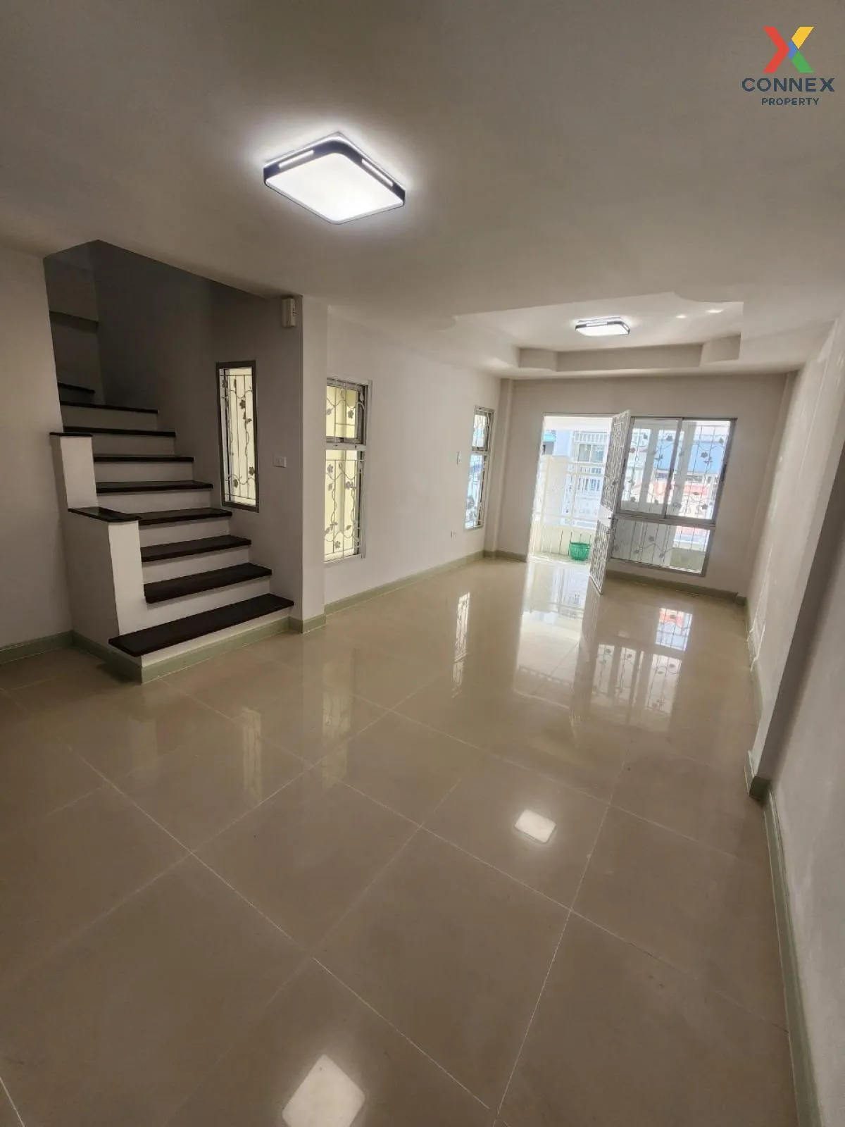 For Sale Townhouse/Townhome  , Wiset Suk Nakhon see fah , Phanthai Norasing , Mueang Samut Sakhon , Samut Sakhon , CX-103920