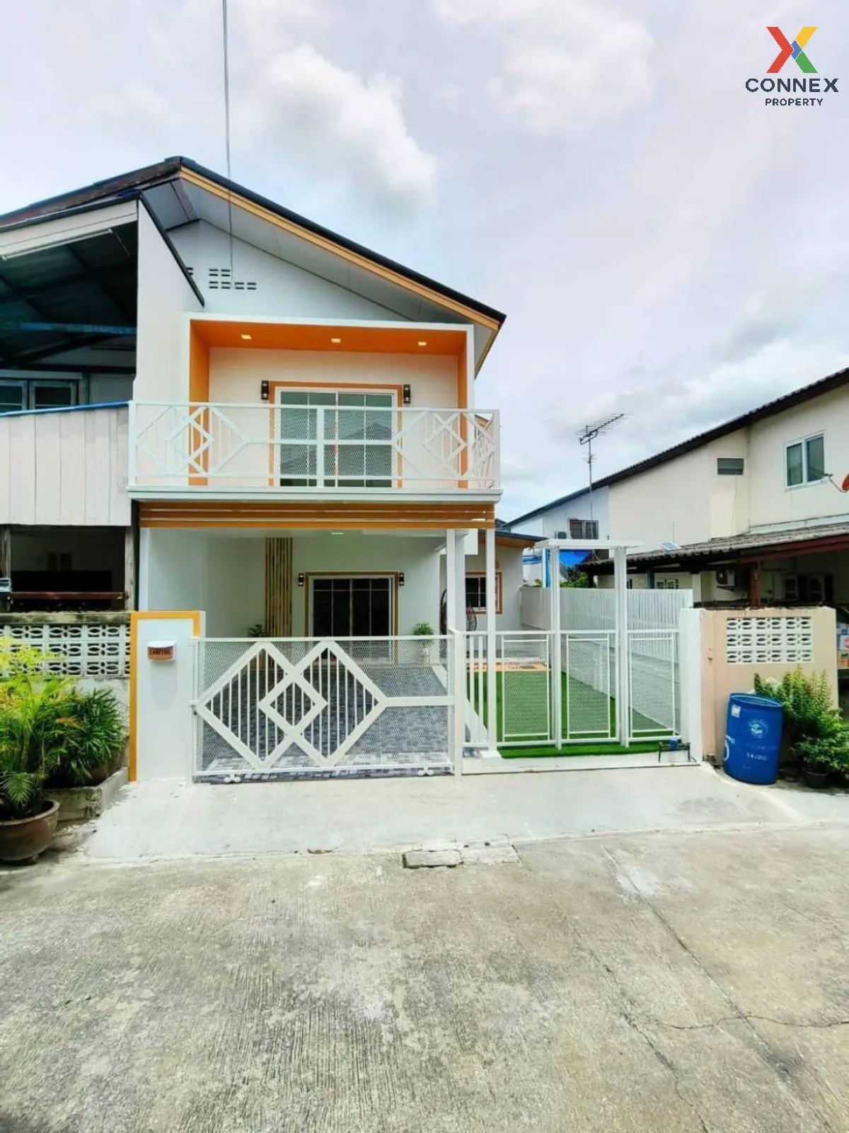 For Sale Townhouse/Townhome  , Baan Khu Khwan Hansa 3-4 , Suan Luang , Krathum Baen , Bangkok , CX-103973 1